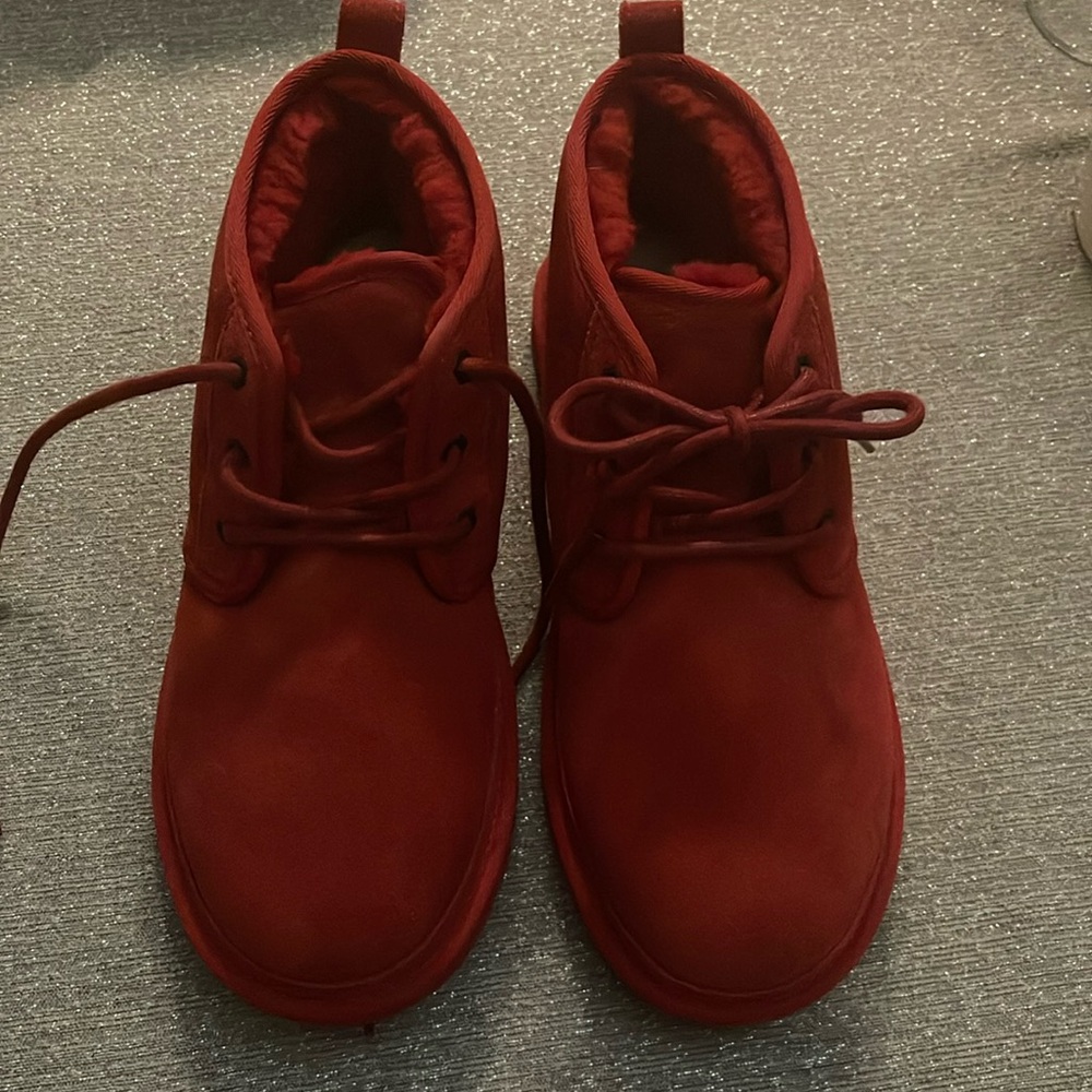 Women’s Ugg boots. Size 9.